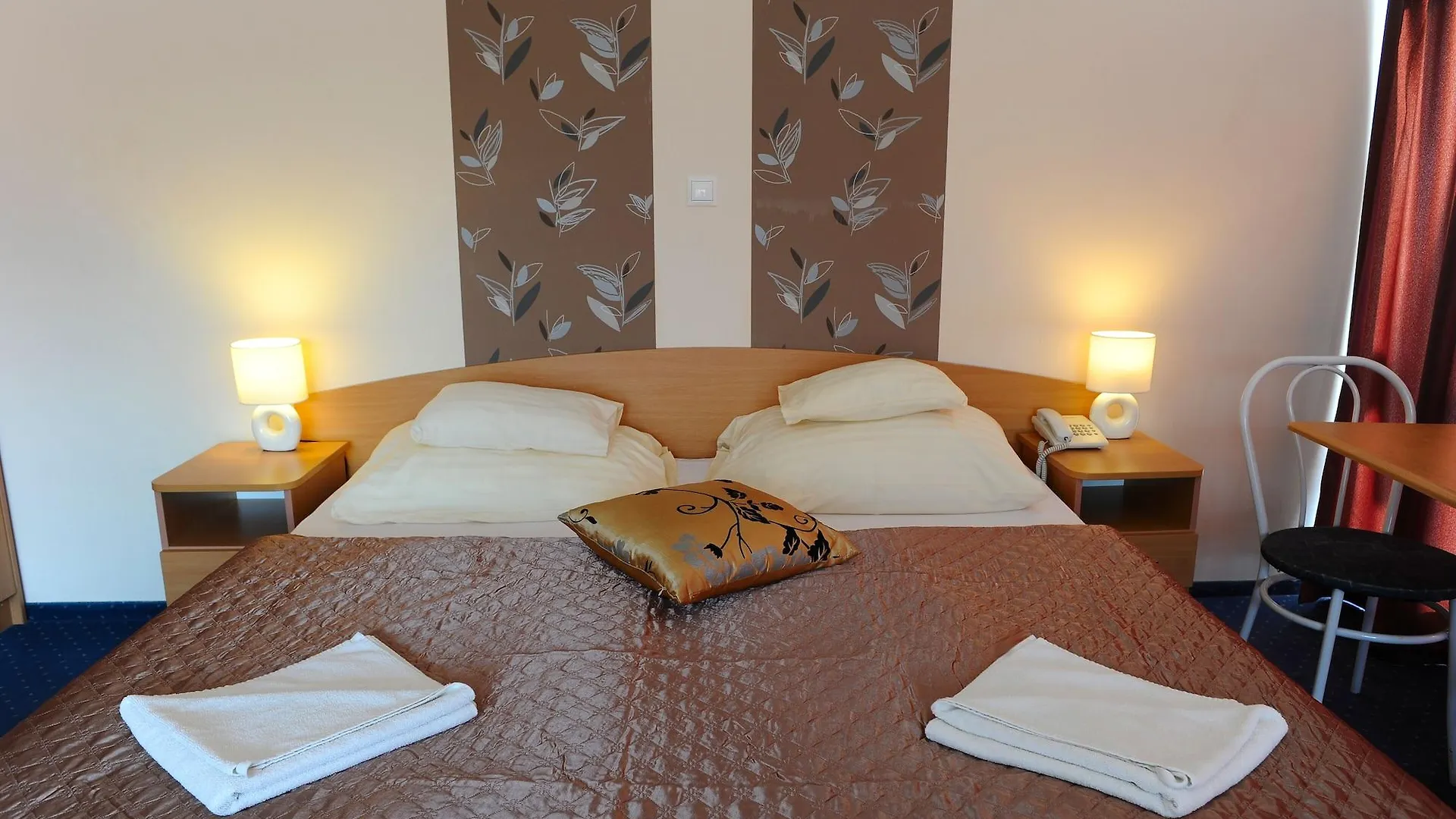 Hotel Papillon Budapest 3*,