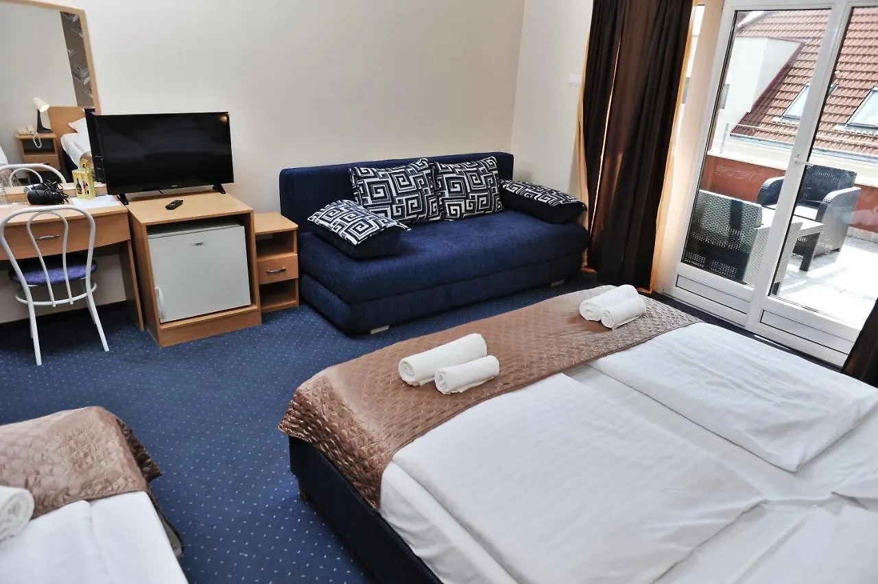 ***  Hotel Papillon Budapest Ungarn