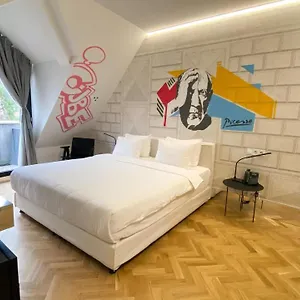 Platforma Design 4*, Tiflis Gürcistan